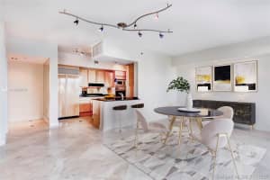 1000 South Pointe Dr, Miami Beach, FL 33139, Sold 06/02/21