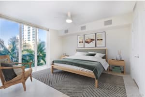 1000 South Pointe Dr, Miami Beach, FL 33139, Sold 06/02/21