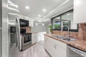 7190 SW 103rd Ct, Miami, FL 33173, Sold 01/29/21