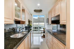 9559 Collins Ave # Sph-J, Surfside, FL 33154, Sold 02/10/21
