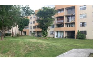 8002 SW 149th Ave APT B314, Miami, FL 33193, Sold 01/08/21