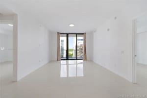 2960 NE 207th St, Aventura, FL 33180, Sold 02/04/21