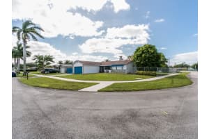 1101 SW 129th Way, Davie, FL 33325, Sold 12/31/20
