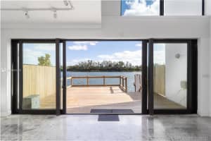 5035 SW 71st Pl, Miami, FL 33155, Sold 04/01/21