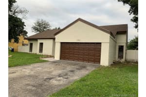 2741 Buttonwood Ave, Miramar, FL 33025, Sold 01/29/21