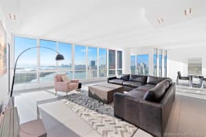 100 South Pointe Dr APT 2801, Miami Beach, FL 33139, Sold 04/15/21