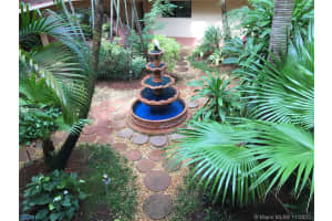 8035 SW 107th Ave, Miami, FL 33173, Sold 04/30/21