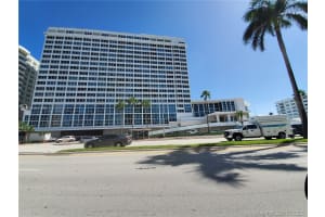 5445 Collins Ave, Miami Beach, FL 33140, Sold 12/22/20