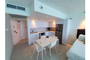 5445 Collins Ave, Miami Beach, FL 33140, Sold 12/22/20