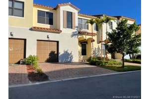 149 NW 209th Trail, Pembroke Pines, FL 33029, Sold 04/08/21
