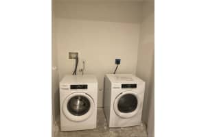 1000 99th St, Bay Harbor Islands, FL 33154, Sold 06/16/21