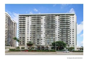 5701 Collins Ave, Miami Beach, FL 33140, Sold 04/05/21