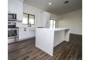 20575 SW 319th St, Homestead, FL 33030, Sold 09/10/21