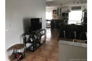 972 Azure Ln, Weston, FL 33326, Sold 12/11/20