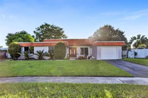 7400 NW 81st St, Tamarac, FL 33321, Sold 02/23/21