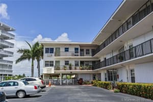 2001 S Ocean Dr, Hallandale Beach, FL 33009, Sold 12/09/21