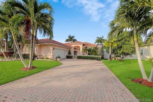 18905 NW 23rd Pl, Pembroke Pines, FL 33029, Sold 01/13/21