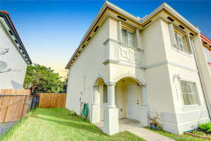 26325 SW 136th Pl, Homestead, FL 33032, Sold 12/23/20