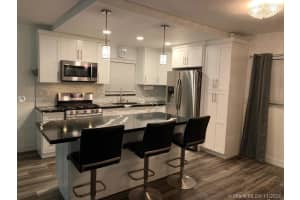 1265 W 24th St, Hialeah, FL 33010, Sold 02/02/21