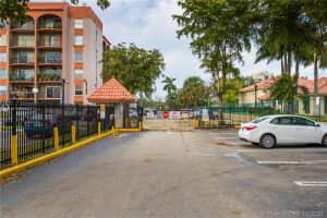 5201 NW 7th St, Miami, FL 33126, Sold 12/29/20