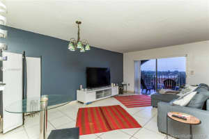 5201 NW 7th St, Miami, FL 33126, Sold 12/29/20