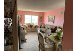 1428 Euclid Ave APT 501, Miami Beach, FL 33139, Sold 01/15/21