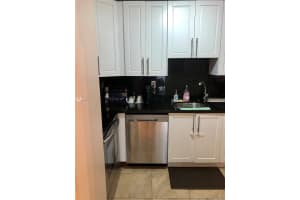 13996 SW 90th Ave, Miami, FL 33176, Sold 12/25/20