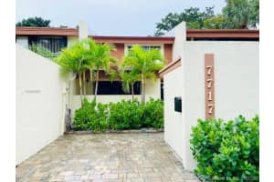 7717 SW 105th Pl, Miami, FL 33173, Sold 12/23/20