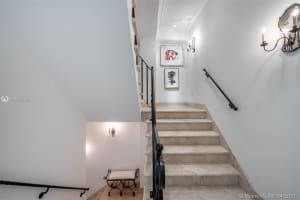 16400 Collins Ave, Sunny Isles Beach, FL 33160, Sold 06/11/21