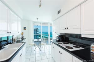 5025 Collins Ave, Miami Beach, FL 33140, Sold 04/05/21