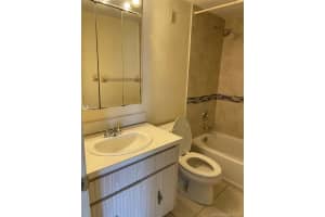 9280 Fontainebleau Blvd, Miami, FL 33172, Sold 03/08/21