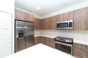 7809 NW 104th Ave, Doral, FL 33178, Sold 04/06/21