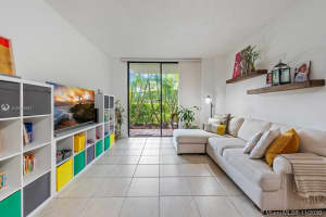 3300 NE 191st St, Aventura, FL 33180, Sold 01/22/21