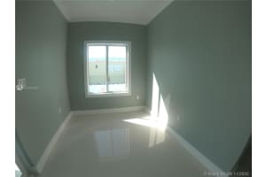 138 Normandy Dr, Tavernier, FL 33070, Sold 02/19/21