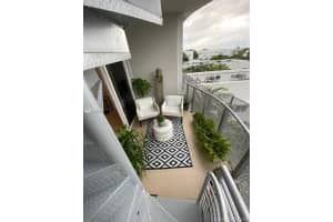 2100 Park Ave ph 510 S, Miami Beach, FL 33139, Sold 07/20/21