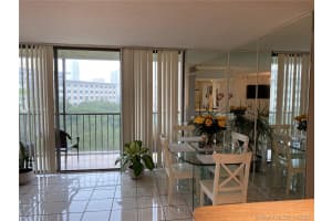 17500 N Bay Rd S606, Sunny Isles Beach, FL 33160, Sold 05/31/21