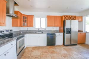 1625 Daytonia Rd, Miami Beach, FL 33141, Sold 03/18/21