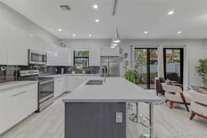 20904 NW 1st Ct, Pembroke Pines, FL 33029, Sold 04/21/21