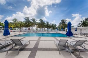 5001 Collins Ave #14f, Miami Beach, FL 33140, Sold 12/31/20