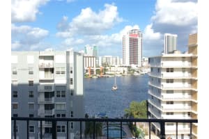 427 Golden Isles Dr #7i, Hallandale Beach, FL 33009, Sold 01/04/21