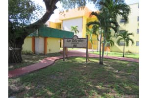 666 W 81st St, Hialeah, FL 33014, Sold 12/17/20