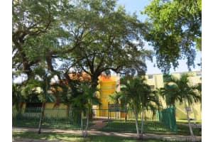 666 W 81st St, Hialeah, FL 33014, Sold 12/17/20