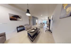 8055 NW 104th Ave, Doral, FL 33178, Sold 12/30/20