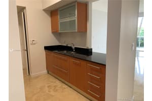 400 Alton Rd, Miami Beach, FL 33139, Sold 03/11/21