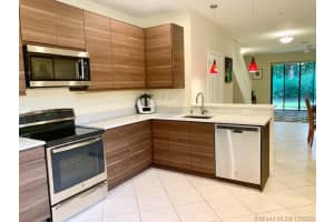 4272 Vineyard Cir, Weston, FL 33332, Sold 12/17/20