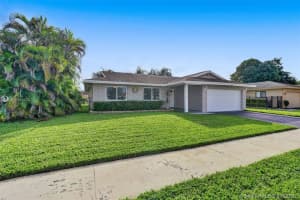 6610 NW 89th Ave, Tamarac, FL 33321, Sold 12/30/20
