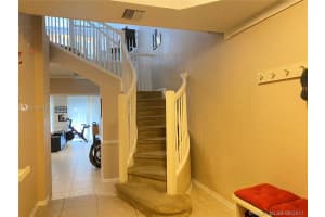 21396 Marina Cove Cir, Miami, FL 33180, Sold 02/14/22