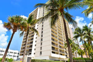 2625 Collins Ave, Miami, FL 33140, Sold 07/09/21