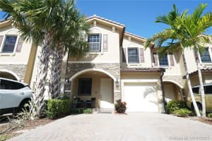 5453 NW 27th St, Margate, FL 33063, Sold 01/07/21