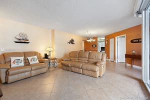 6767 Collins Ave, Miami, FL 33141, Sold 06/11/21